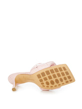 Load image into Gallery viewer, Bottega Veneta Elegant Pink Leather Sandal Mules