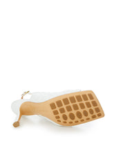 Load image into Gallery viewer, Bottega Veneta Elegant White Nappa Matelassé Slingback Décolleté
