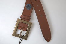 Load image into Gallery viewer, Dolce & Gabbana Elegant Leather Belt with Metal Buckle