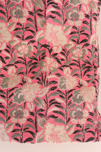 Load image into Gallery viewer, Dolce & Gabbana Elegant Floral Brocade Pants