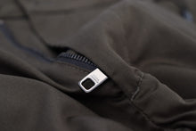 Load image into Gallery viewer, Dolce & Gabbana Elegant Green Cotton Chino Shorts