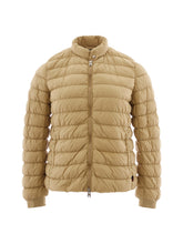 Load image into Gallery viewer, Woolrich Chic Beige Quilted Lightweight Jacket