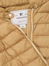 Load image into Gallery viewer, Woolrich Chic Beige Lightweight Quilted Jacket