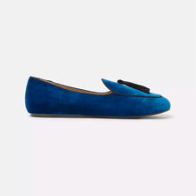 Load image into Gallery viewer, Charles Philip Elegant Silk Fabric Tasseled Loafers
