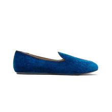 Load image into Gallery viewer, Charles Philip Velvet Elegance Unisex Loafers