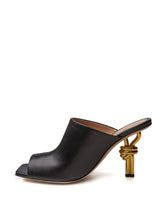 Load image into Gallery viewer, Bottega Veneta Elegant Black Leather Knot Mule Sandals
