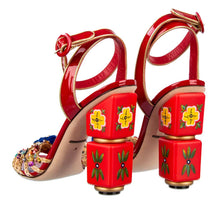 Load image into Gallery viewer, Dolce &amp; Gabbana Sicilian Elegance Leather Clogs
