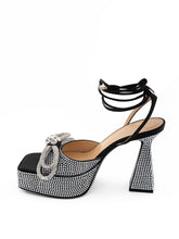 Load image into Gallery viewer, MACH &amp; MACH Crystal Bow Black Leather Sandals
