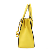 Load image into Gallery viewer, Michael Kors Mercer Medium Daffodil Pebble Leather Messenger Crossbody Bag Purse
