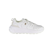 Load image into Gallery viewer, Tommy Hilfiger Elevated Sneaker Elegance with Contrast Accents
