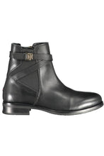 Load image into Gallery viewer, Tommy Hilfiger Chic Black Ankle Boots with Contrasting Zip Detail
