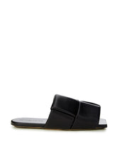 Load image into Gallery viewer, Bottega Veneta Elegant Black Leather Maxi Intreccio Mule
