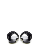 Load image into Gallery viewer, Bottega Veneta Elegant Black Leather Maxi Intreccio Mule
