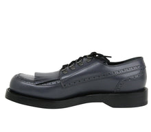 Load image into Gallery viewer, Gucci Gucci Men&#39;s Fringed Brogue Bluish Gray Leather Lace-up Shoes
