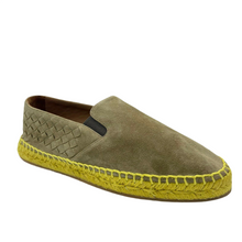 Load image into Gallery viewer, Bottega Veneta Men&#39;s Tan Suede Woven Slip On Shoe
