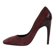 Load image into Gallery viewer, Bottega Veneta Women&#39;s Dark Rose Suede Leather Luxe Heels
