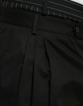 Load image into Gallery viewer, Dolce &amp; Gabbana Black Cotton Stretch Cargo Bermuda Shorts
