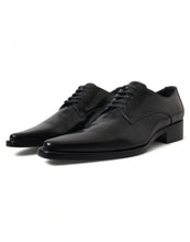 Load image into Gallery viewer, Dolce &amp; Gabbana Elegant Black Leather Formal Flats
