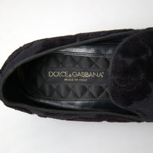 Load image into Gallery viewer, Dolce &amp; Gabbana Exquisite Black Vintage Loafers for Men
