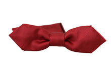 Load image into Gallery viewer, Dolce &amp; Gabbana Elegant Red Silk Bow Tie
