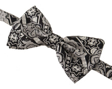 Load image into Gallery viewer, Dolce &amp; Gabbana Elegant Silk Black and White Bow Tie
