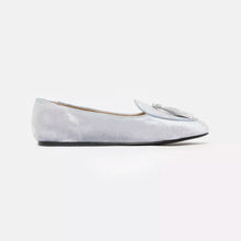 Load image into Gallery viewer, Charles Philip Elegant Silver Velvet Flats with Tassel Detail
