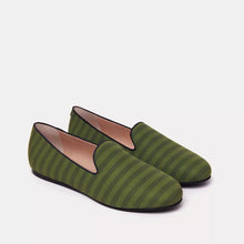 Load image into Gallery viewer, Charles Philip Emerald Elegance Handmade Moccasins
