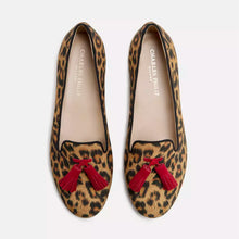 Load image into Gallery viewer, Charles Philip Elegant Leopard Print Silk Loafers
