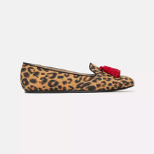 Load image into Gallery viewer, Charles Philip Elegant Leopard Print Silk Loafers
