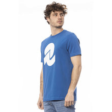 Load image into Gallery viewer, Invicta Sleek Short Sleeve Crew Neck T-shirt
