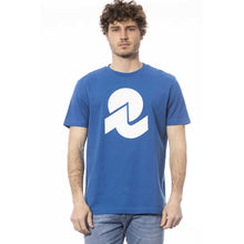 Load image into Gallery viewer, Invicta Sleek Short Sleeve Crew Neck T-shirt
