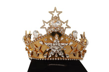 Load image into Gallery viewer, Dolce &amp; Gabbana Elegant Crystal Diadem Tiara – A Regal Touch
