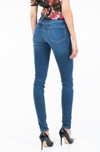 Load image into Gallery viewer, Tommy Hilfiger Elegant Blue Jegging-Fit Jeans
